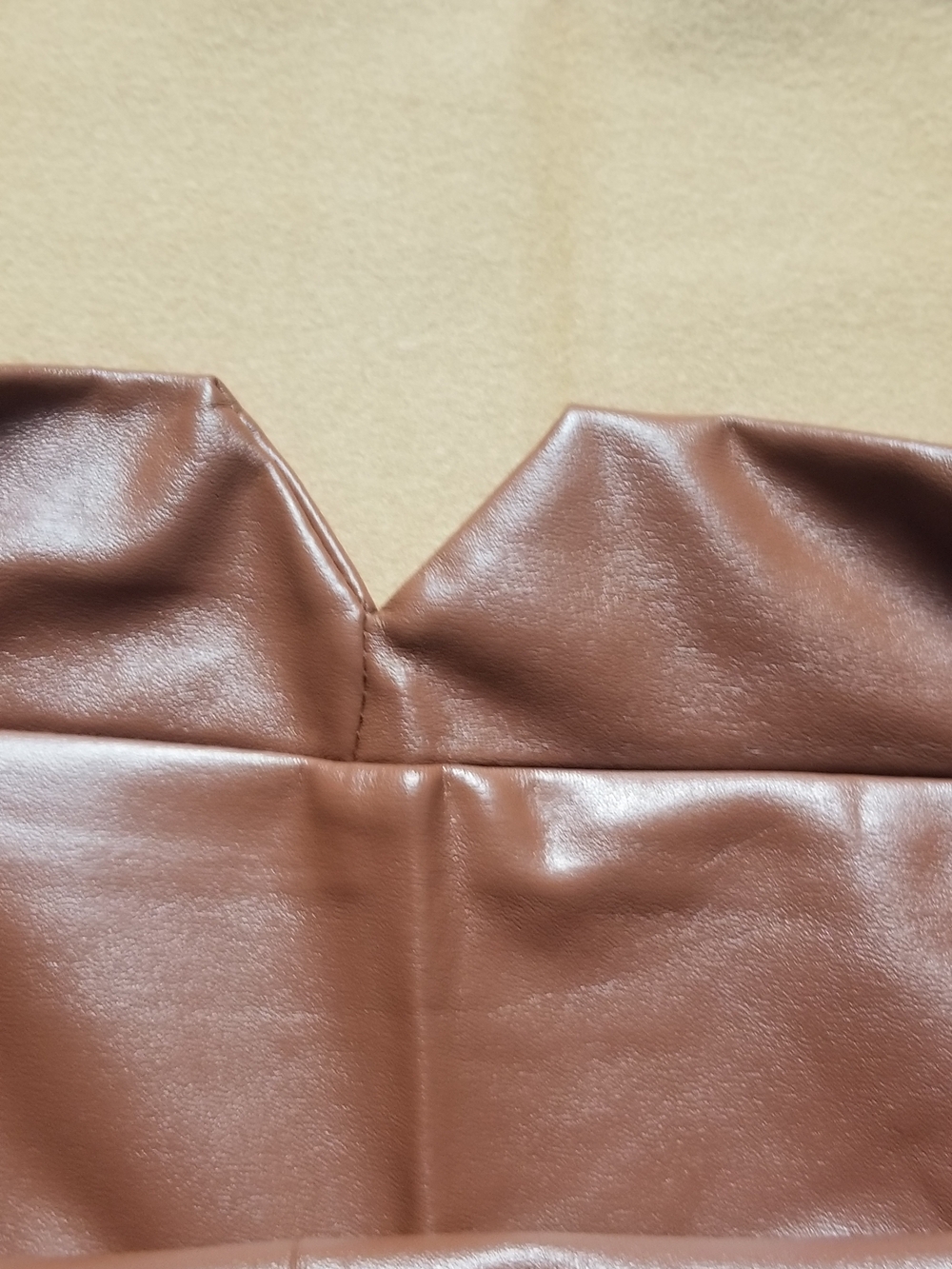 L. Alexander Women's Faux Leather Brown Pencil Skirt (SIZE S) - Picture 4 of 11